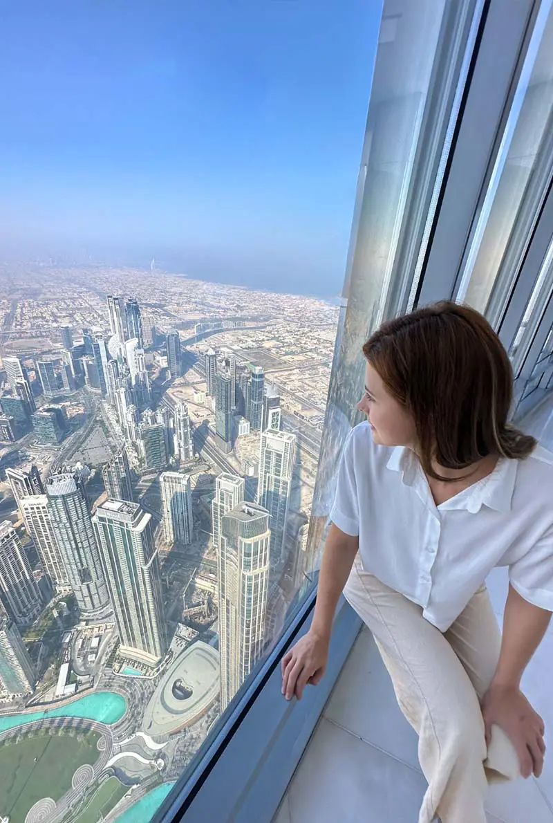 Burj Khalifa At The Top Silver (Level 124, 125) — photo 6 of 9