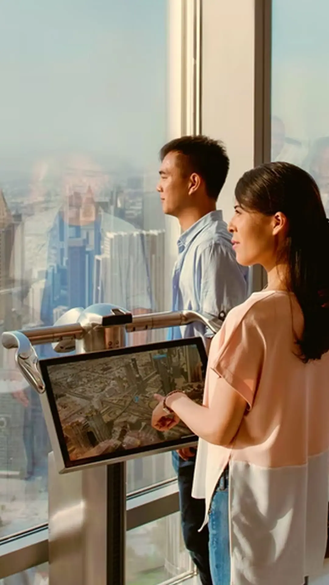 Burj Khalifa At The Top Silver (Level 124, 125) — photo 7 of 9