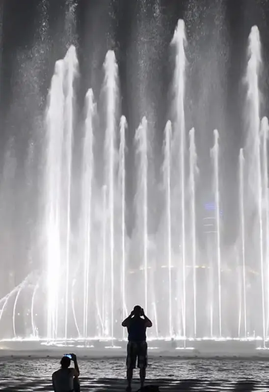Dubai Fountain Walk Bridge — photo 7 of 7