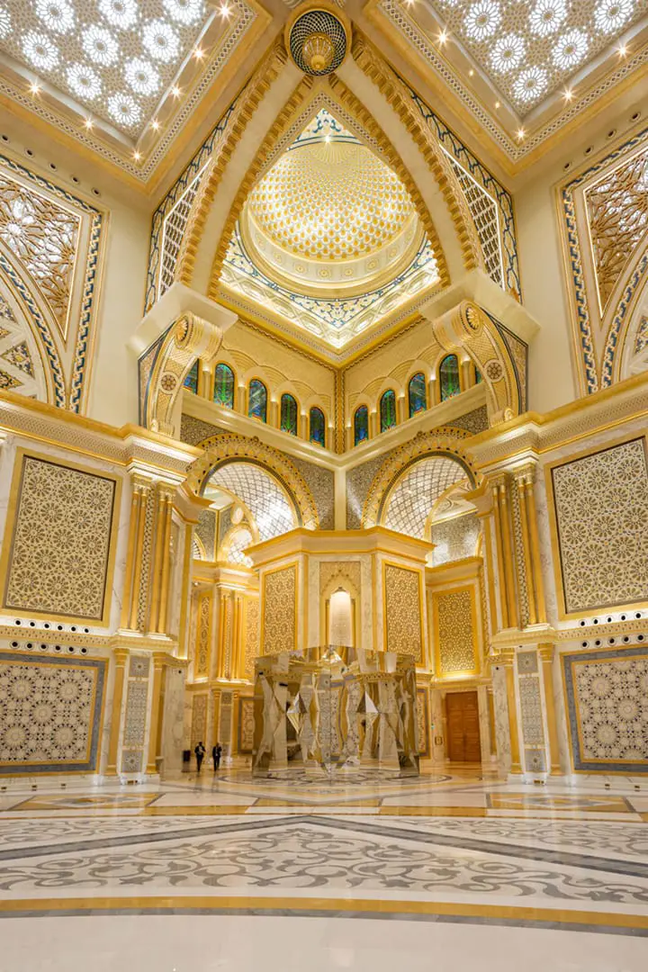 Qasr Al Watan — Abu Dhabi City tour experience with Flyout Tours