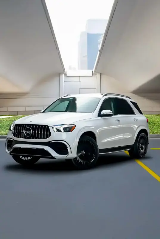 Mercedes Benz — photo 2 of 5