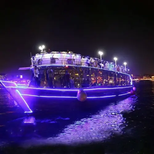 Dubai Creek Dinner Oberoi Dhow Cruise — photo 2 of 4