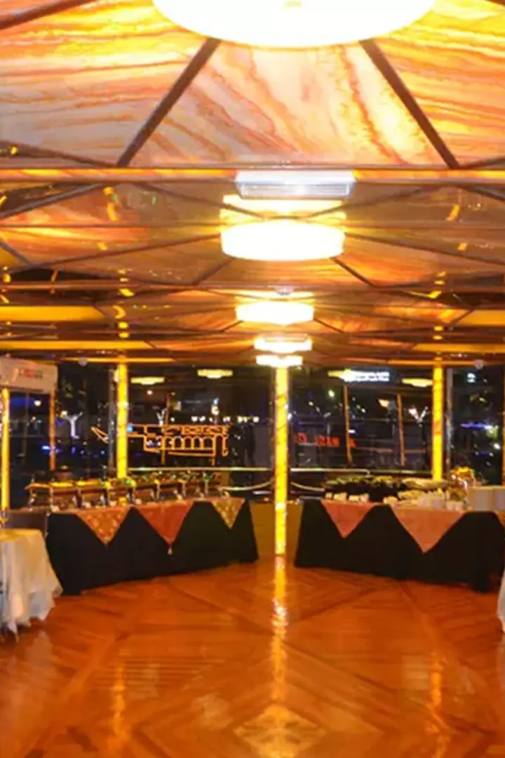 Dubai Harbour 2 Hour Dhow Cruise in Blue Water — Dubai Harbour, Dubai tour experience with Flyout Tours