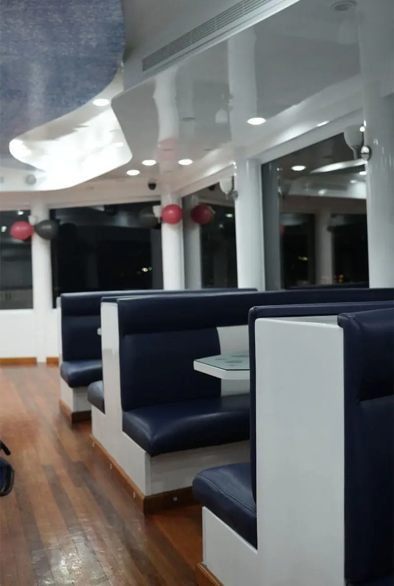 Dubai Marina 2 Hour Catamaran Dinner Cruise — photo 3 of 5