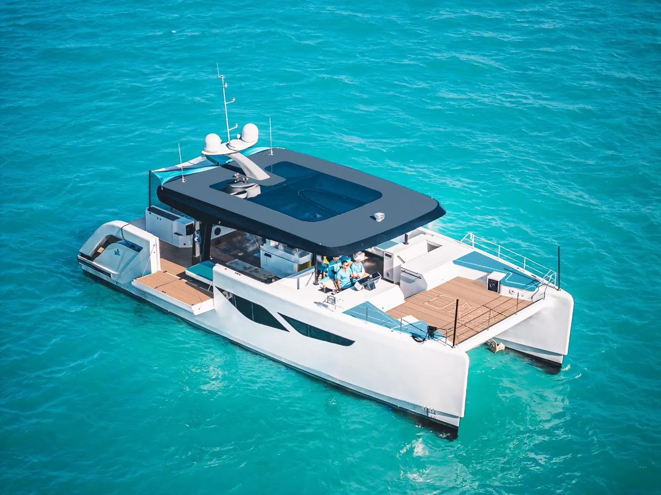 Ozone Luxury Party Yacht Charter — photo 9 of 11