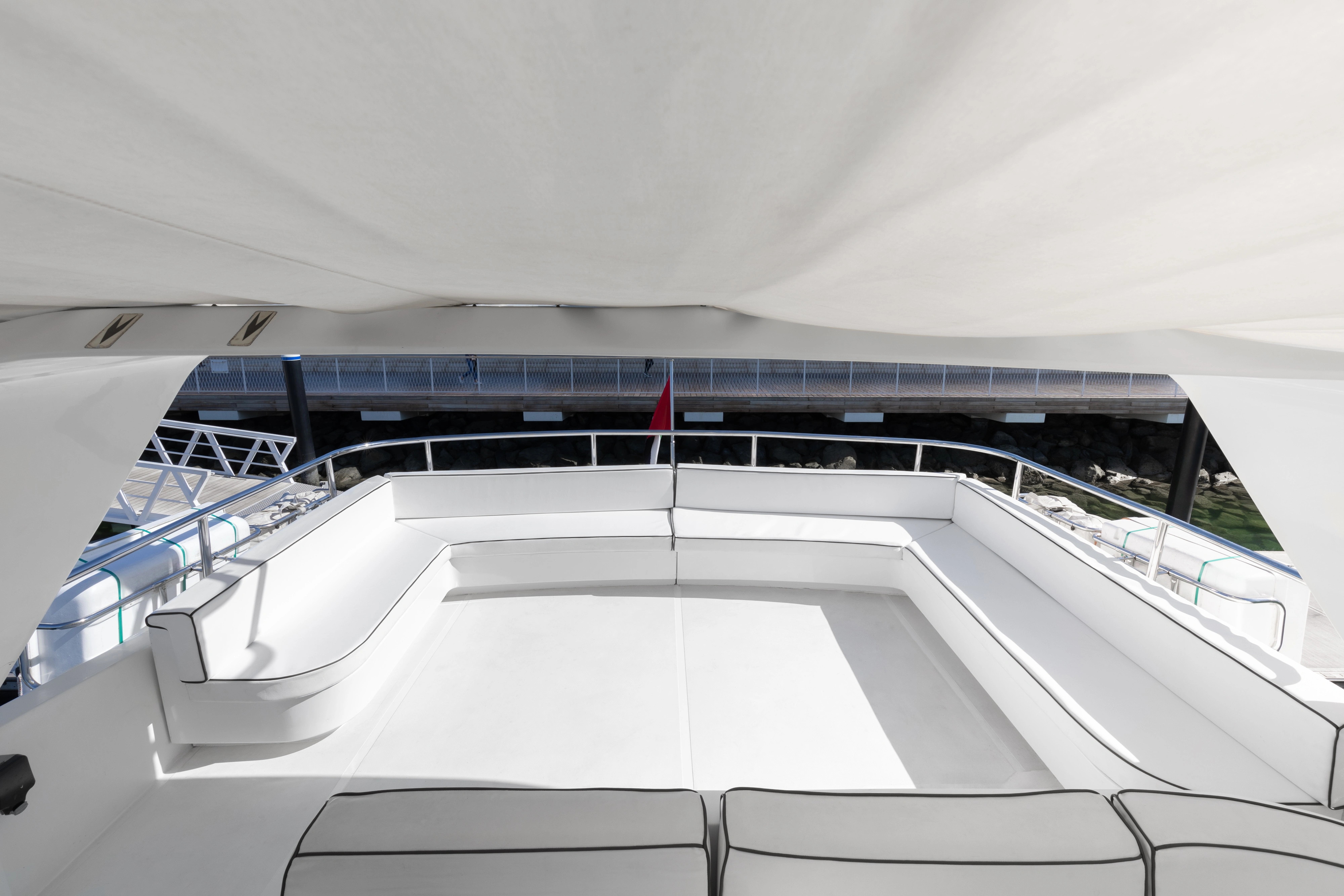 San Lorenzo Luxury Yacht Charter — photo 11 of 11