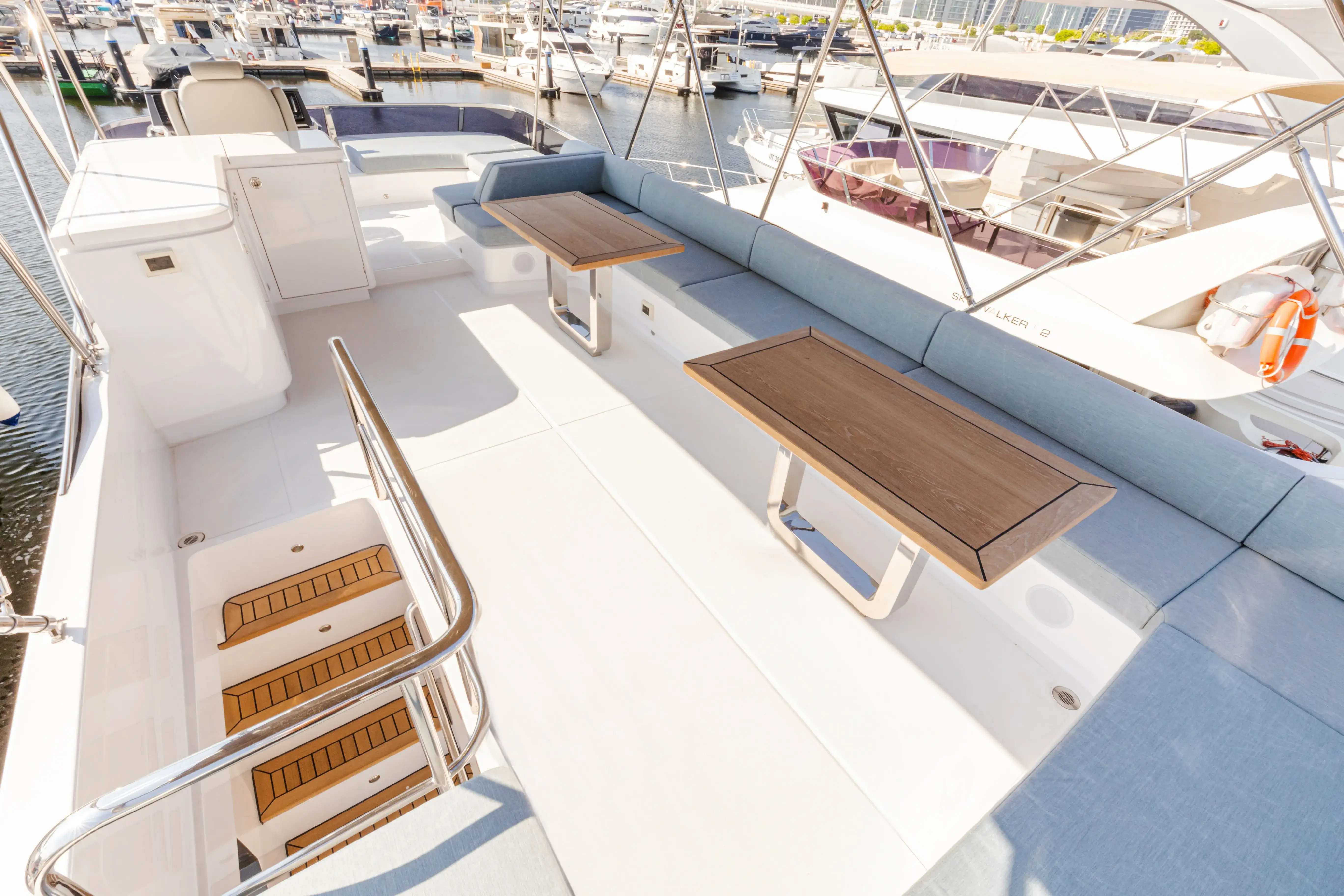 X-53 Sport Yacht Charter — photo 8 of 12