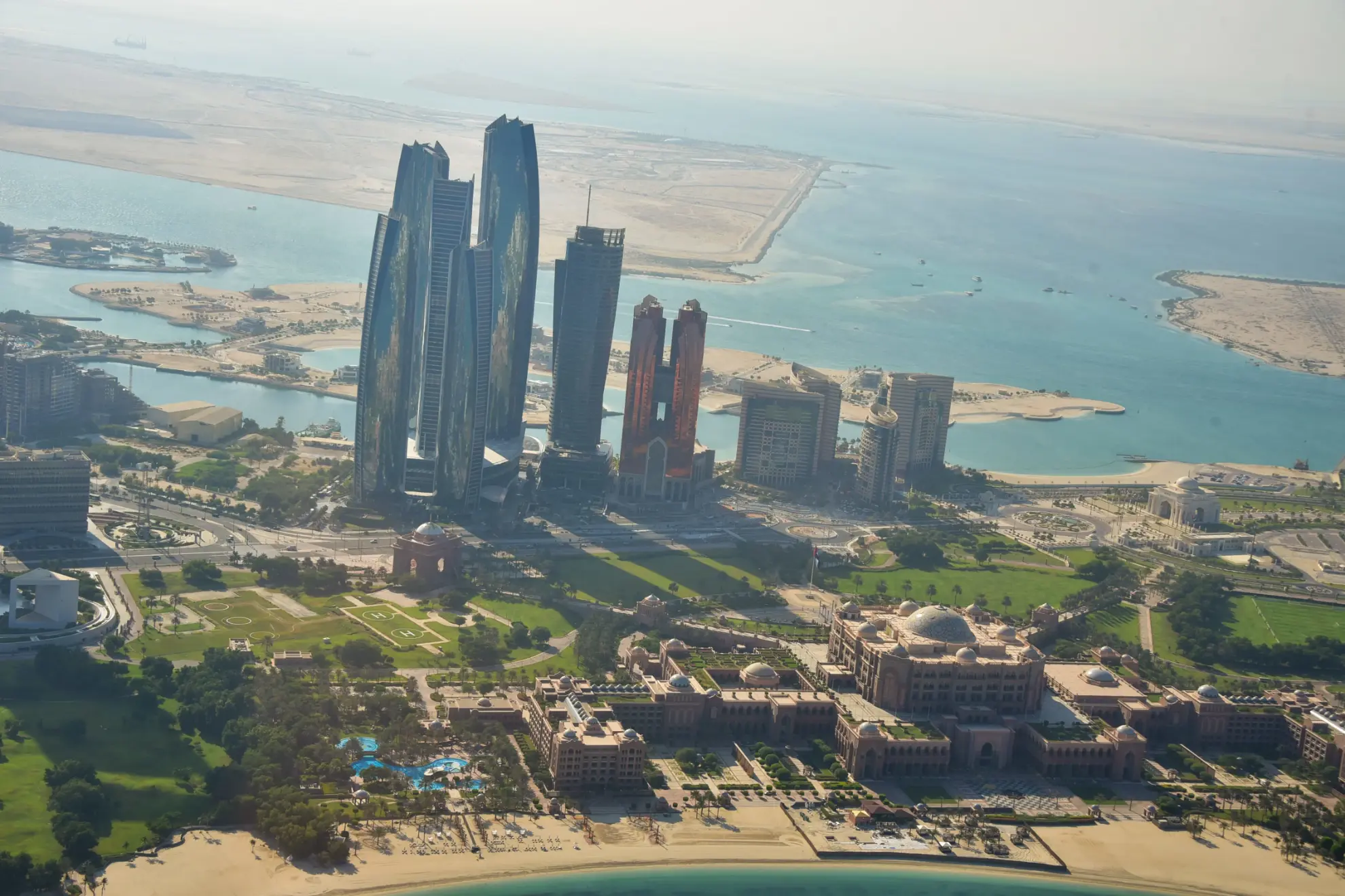 Abu Dhabi Helicopter Tour — photo 8 of 11