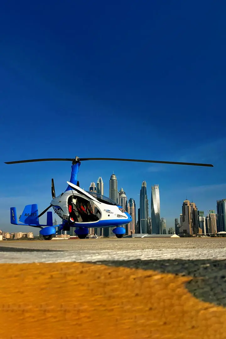 Gyrocopter Flight in Dubai — photo 2 of 5
