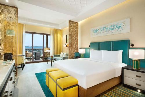 DoubleTree by Hilton Resort & Spa Marjan Island — photo 3 of 14