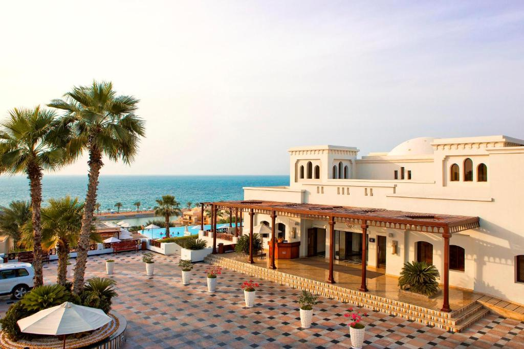 The Cove Rotana Resort - Ras Al Khaimah — photo 1 of 14