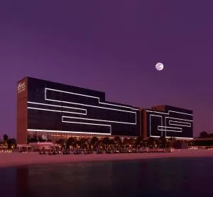Fairmont Bab Al Bahr — photo 8 of 14