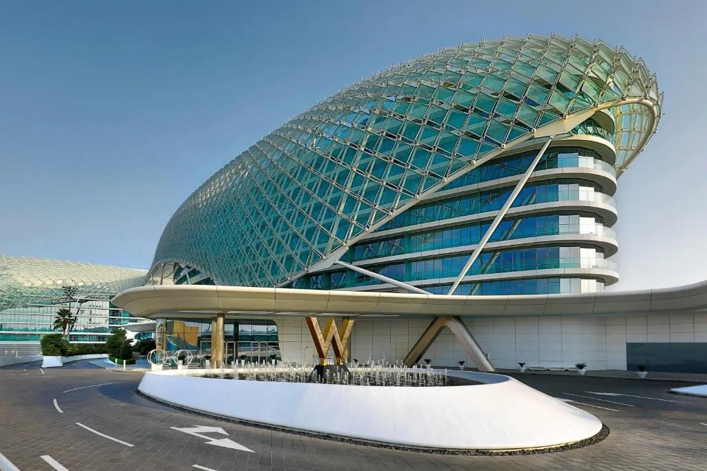 W Abu Dhabi – Yas Island — photo 1 of 14