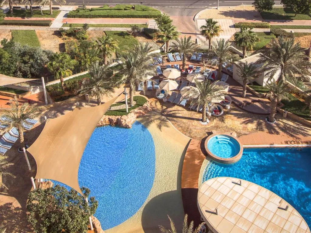 Yas Island Rotana — photo 2 of 14