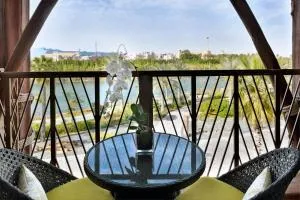Lapita, Dubai Parks and Resorts, Autograph Collection — photo 4 of 14