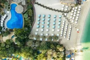 Le Méridien Mina Seyahi Beach Resort & Waterpark — photo 12 of 14