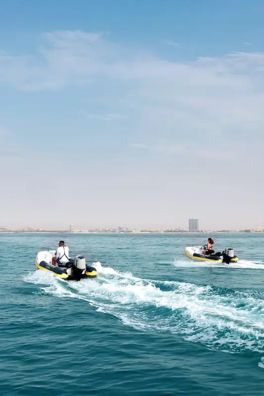 Dubai Harbour Signature Boat Tour — photo 3 of 6