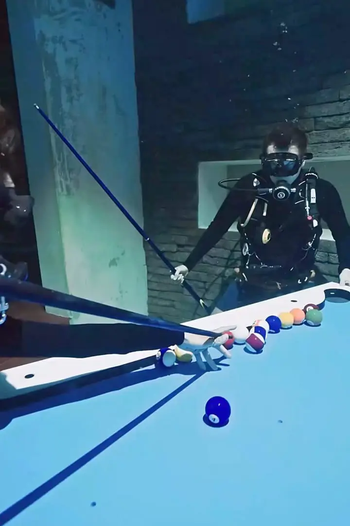 Deep Dive Dubai Scuba Dive Experience — photo 10 of 10