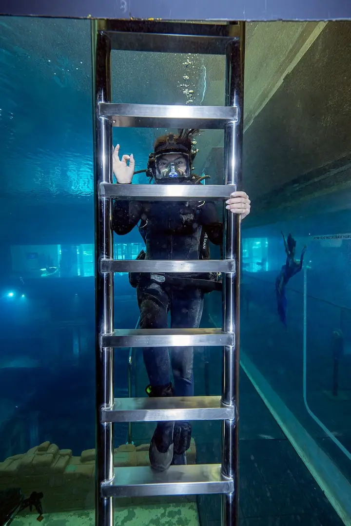 Deep Dive Dubai Sunken City Walk — photo 3 of 8