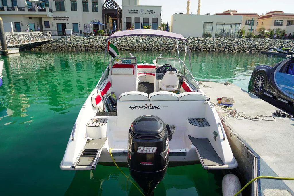 Red-JetBoat — photo 6 of 8