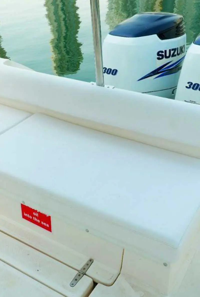 Seahawk Yacht 36ft — photo 5 of 5